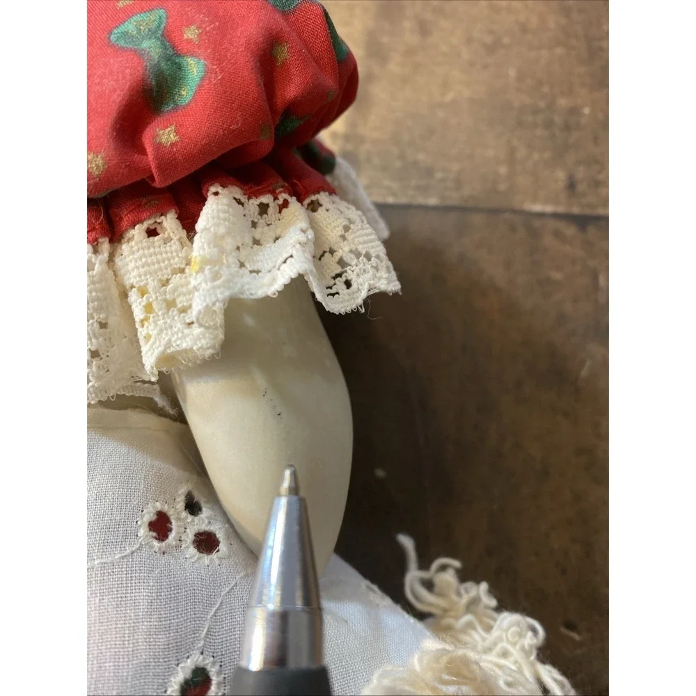 Vtg House of Lloyd Granny Flo Rabbit 1996‎ Shelf Sitter Christmas Porcelain 16